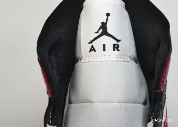 1 Jordan BQ6472-160 Toe” “Black Air Mid 0516